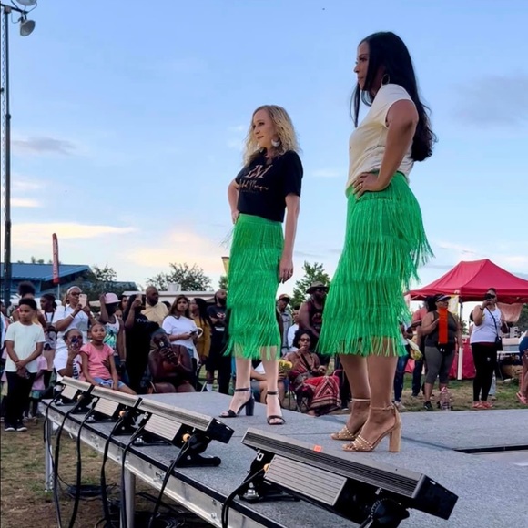 Green Tassel Pencil Skirt - Picture 3 of 5